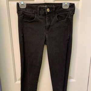 American Eagle | Super Stretch Black Jeans